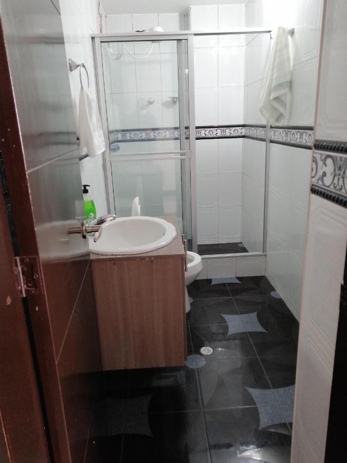 Moderno Huespedes Apartment *