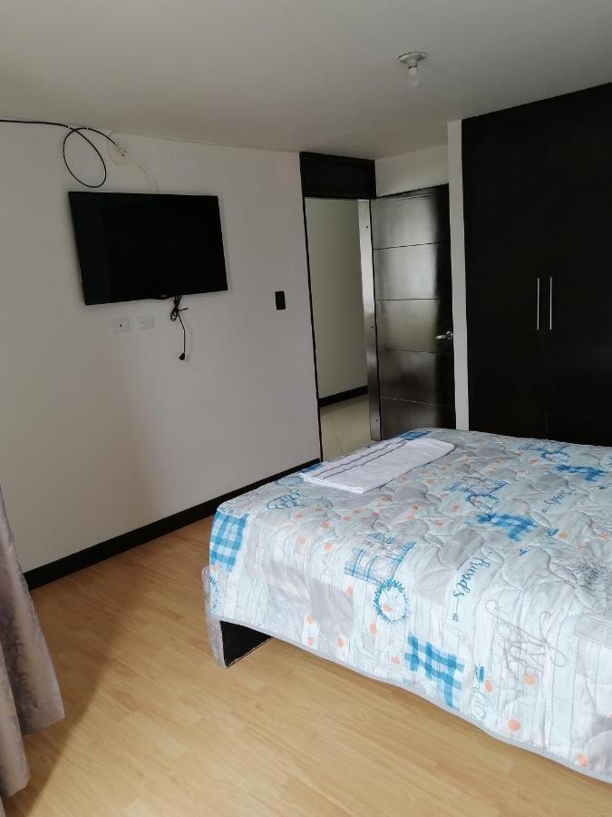 Moderno Huespedes Apartment