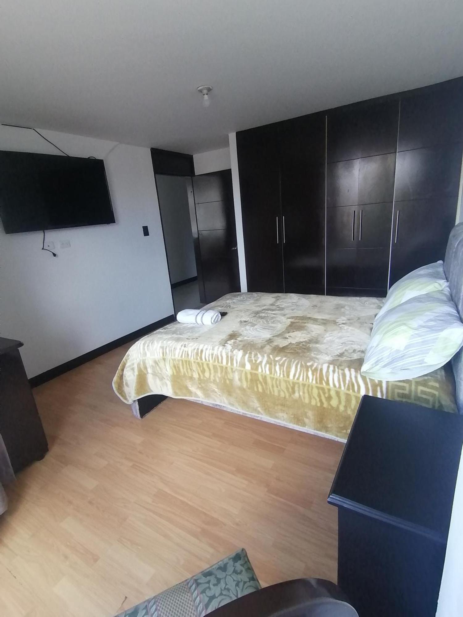 Moderno Huespedes Apartment